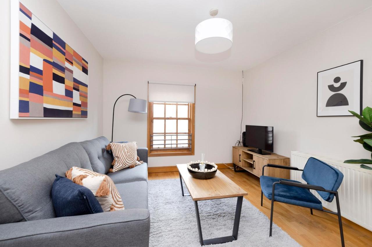 Joivy Bright And Cosy Flat Near The Scotland Gallery Edinburgh Ngoại thất bức ảnh