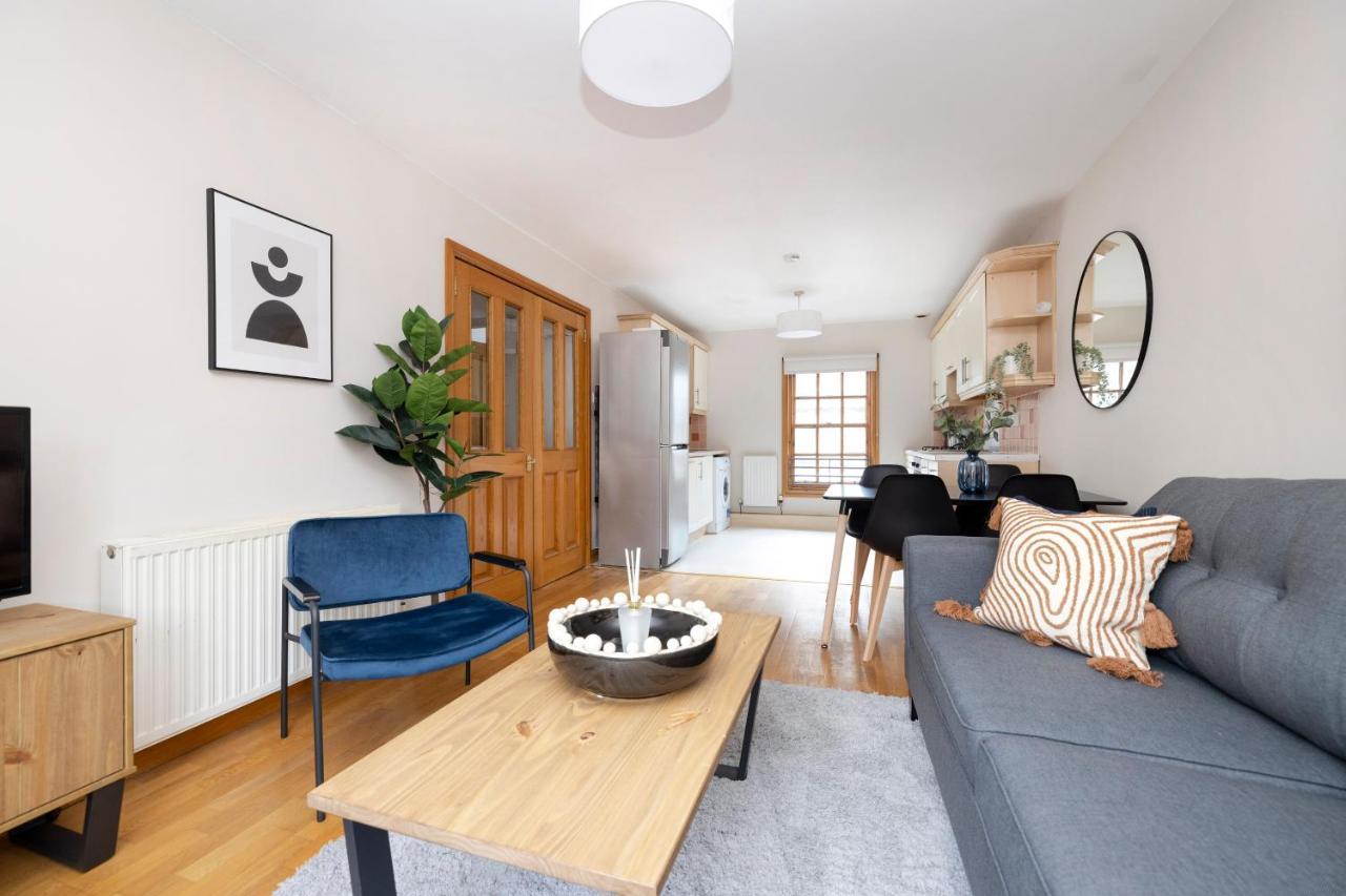 Joivy Bright And Cosy Flat Near The Scotland Gallery Edinburgh Ngoại thất bức ảnh