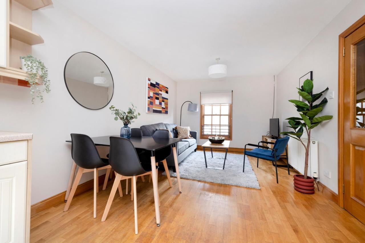 Joivy Bright And Cosy Flat Near The Scotland Gallery Edinburgh Ngoại thất bức ảnh