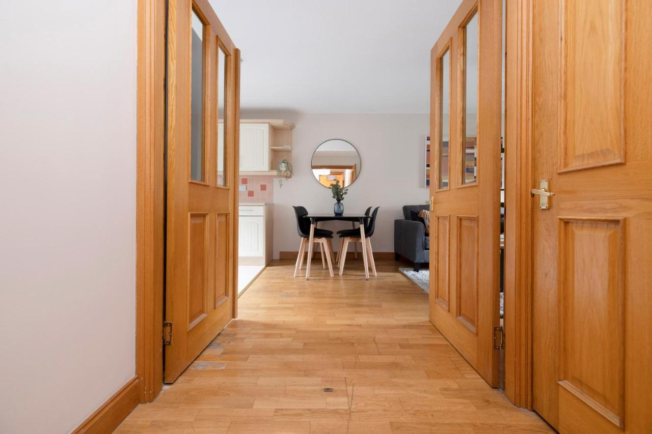 Joivy Bright And Cosy Flat Near The Scotland Gallery Edinburgh Ngoại thất bức ảnh